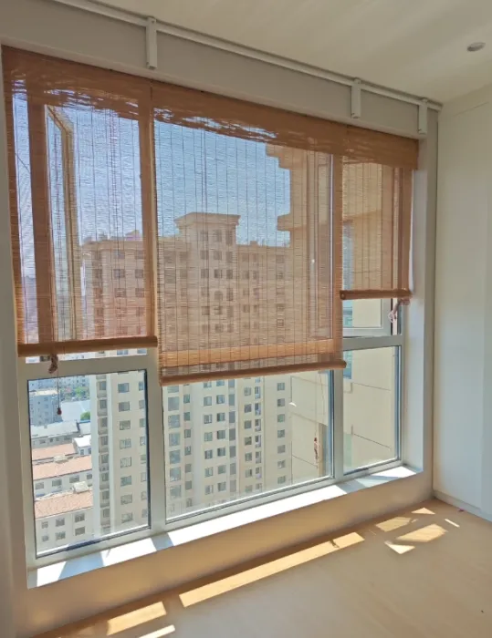 No-Drill Japanese-Style Bamboo Roller Blind for Shading