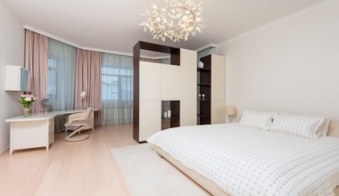 Blackout vs Sheer Curtains: Which Is Best for Your Bedroom?