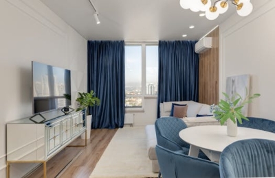 10 Velvet Curtain Ideas for a Stunning Living Room